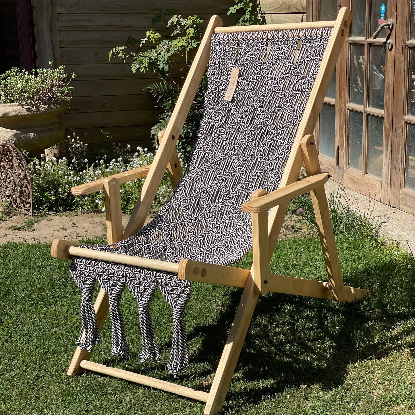 Reposera Black & White